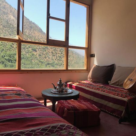 Bed and Breakfast Amlougui House Asgaour Exterior foto