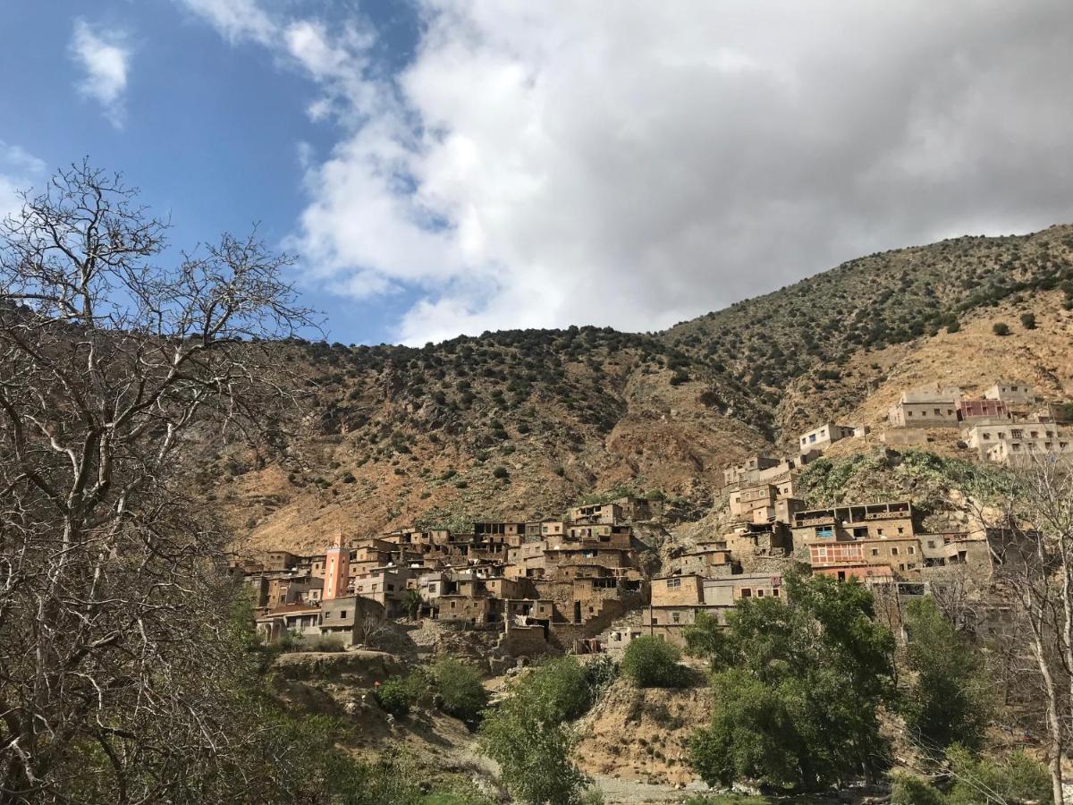 Bed and Breakfast Amlougui House Asgaour Exterior foto